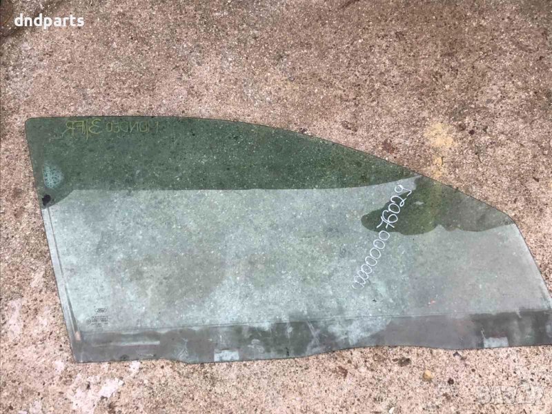 Предно дясно стъкло Ford Mondeo,2002г., снимка 1