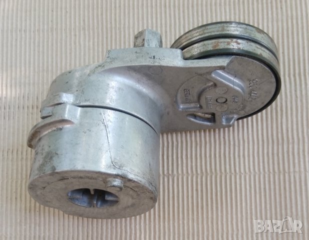 обтяжна ролка Audi A6 C5 бензин, снимка 2 - Части - 37034459