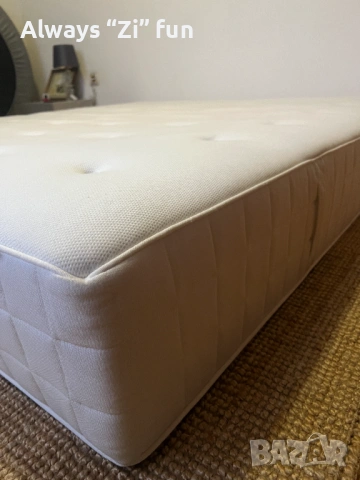 Матрак IKEA HYLLESTAD – 180×200 см, перящ се калъф, снимка 4 - Матраци - 53373556
