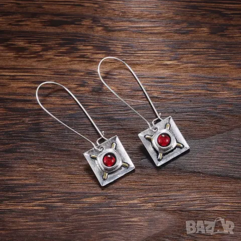 Винтидж обици с рубин, снимка 4 - Обеци - 48480955