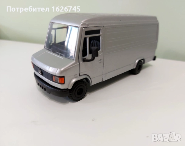 Mercedes-benz Conrad 1:43, снимка 2 - Колекции - 52421152