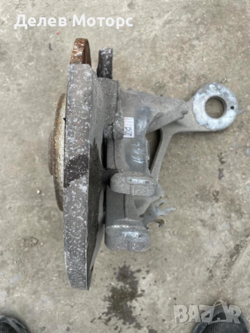 8K0505431AP шенкел с главина заден ляв от Audi A4 B8 1.8 TFSI 120 ph., automatic, 2011, engine CDHA , снимка 2 - Части - 50459469