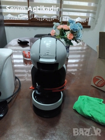 Кафе машина Долче густо 