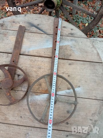 Старо ковано колело, снимка 2 - Антикварни и старинни предмети - 38639907