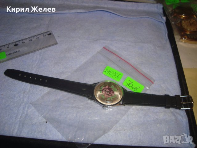 ВОСТОК Стар РУСКИ МЕХАНИЧЕН ВИНТИДЖ ЧАСОВНИК с ФЛОРАЛНА АПЛИКАЦИЯ на ЦИФЕРБЛАТА КОЖЕНА КАИШКА 28075 , снимка 6 - Антикварни и старинни предмети - 37349353