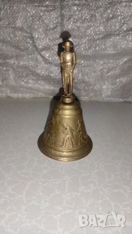 антикварен ръчен звънец със фигура, снимка 1