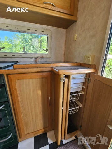 Регистрирана 2-местна каравана, оборудвана , снимка 17 - Каравани и кемпери - 47911282