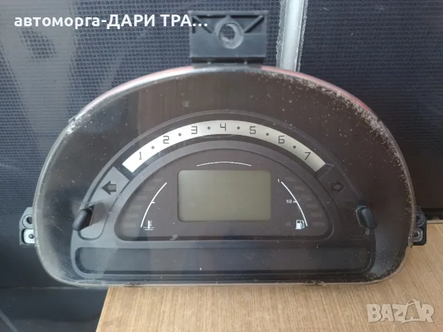 Табло уредно (километраж)за Ситроен Ц3 Бензин 