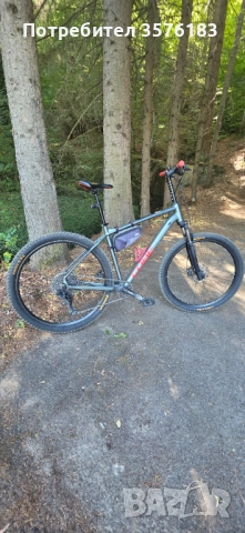 Планински велосипед почти нов