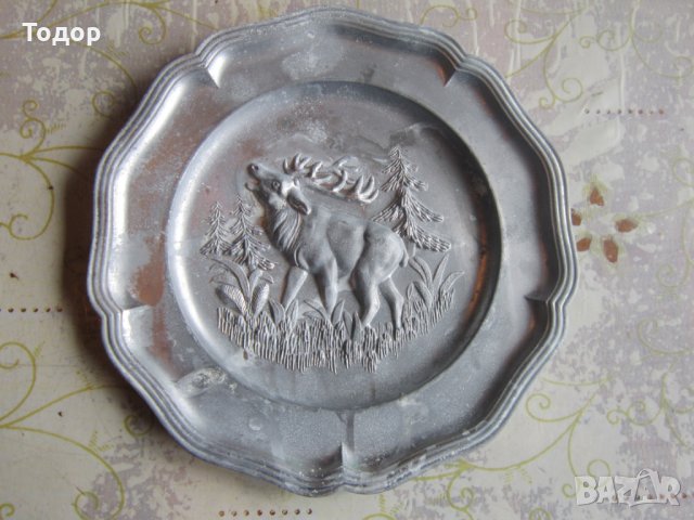 Уникална ловна калаена чиния  за стена елен , снимка 2 - Антикварни и старинни предмети - 26993938