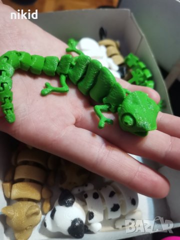 Пластмасови подвижни движещи мърдащи животни животинки гущер куче игуана пластмасови фигурки , снимка 5 - Фигурки - 32552141