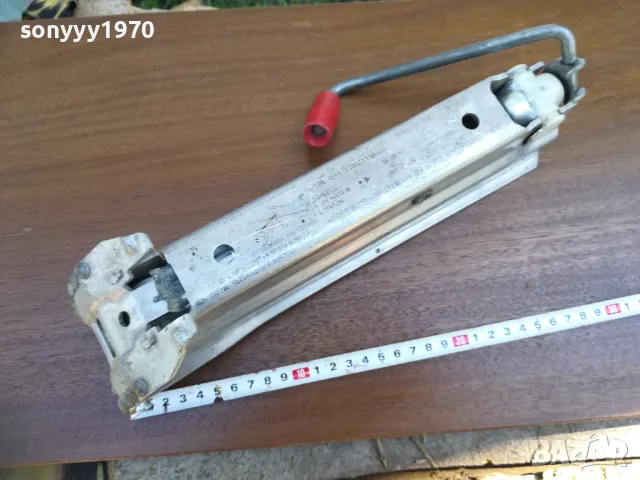 AUDI-STORZ ORIGINAL АЛУМИНИЕВ КРИК-ВНОС SWISS LCHERY, снимка 7 - Аксесоари и консумативи - 50337163