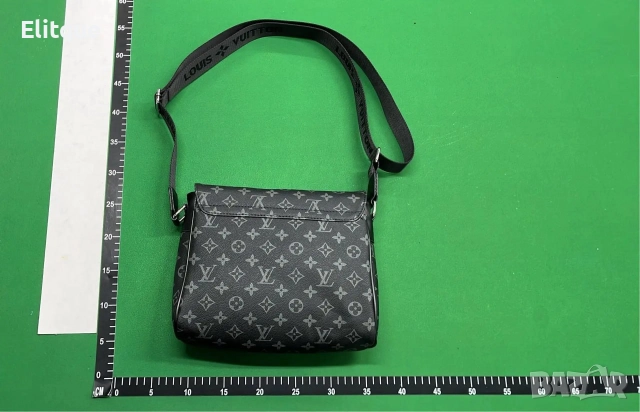 мъжка чанта Louis Vuitton 