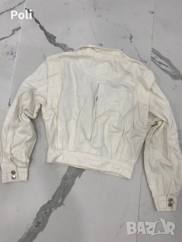 Дънково яке Bershka, снимка 5 - Якета - 51458407