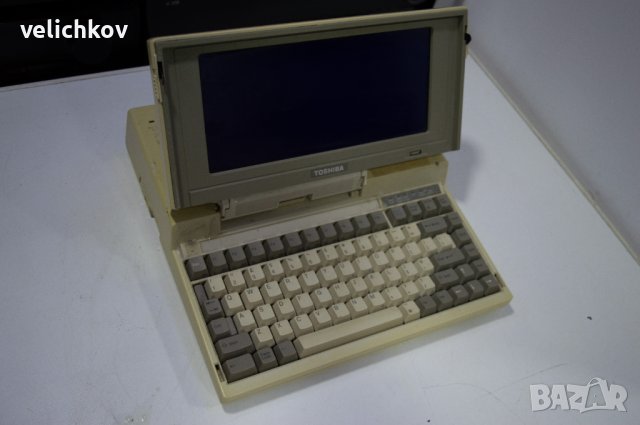 Античен лаптоп Toshiba T1200 1987; 35 годишен !, снимка 4 - Лаптопи за дома - 38118058