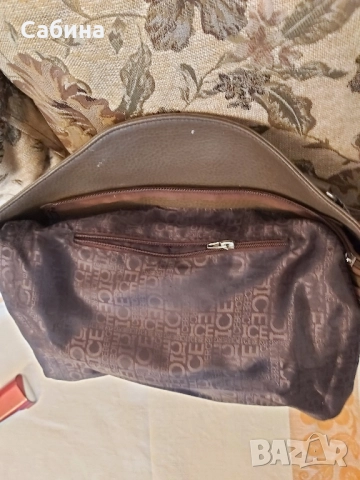 Елегантна дамска чанта, снимка 5 - Чанти - 52939895