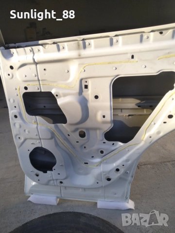 Nissan qashqai J12 задна дясна врата, снимка 6 - Части - 51671072