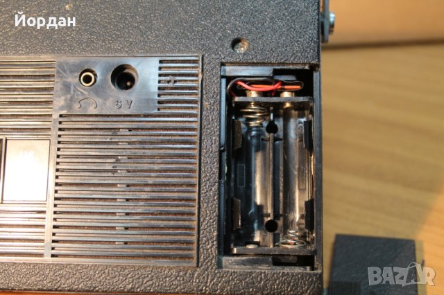 Радио ''Loewe Opta Lissy'', снимка 9 - Радиокасетофони, транзистори - 43789562