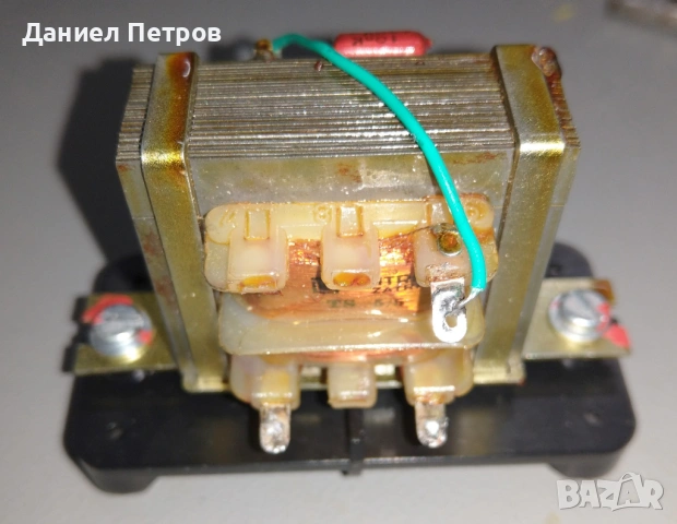 Оригинален захранващ трансформатор за грамофон Unitra G-601A., снимка 2 - Грамофони - 53597554