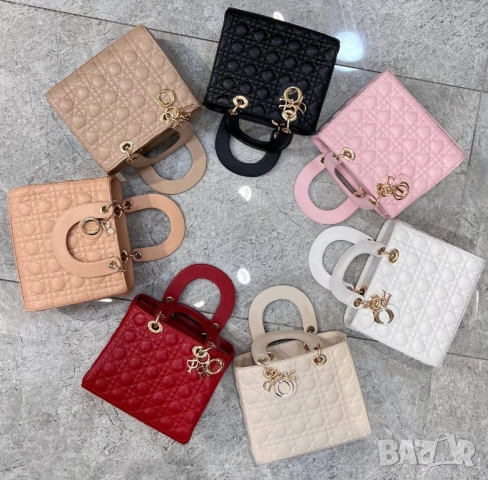 чанта christian dior , снимка 4 - Чанти - 51782252