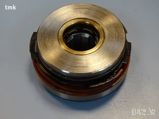 Електромагнитен съединител ЭМ-32У4(ЕМ-32У4) electromagnetic multi-plate clutch 24VDC, снимка 2 - Резервни части за машини - 47490815