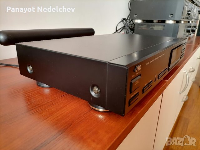 Тунер JVC FX - 531 L с антена Sonus , снимка 3 - Радиокасетофони, транзистори - 43237577