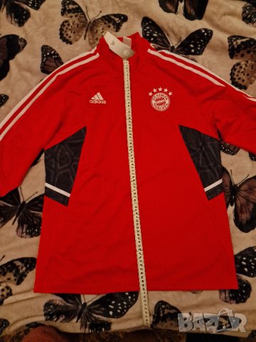 Тренировъчен анцуг на Байерн Мюнхен , снимка 2 - Спортни дрехи, екипи - 43898598