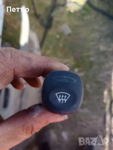 Бутон подгряване на предното стъкло Форд транзит 2000-2006г 96FG-18K574-AA 