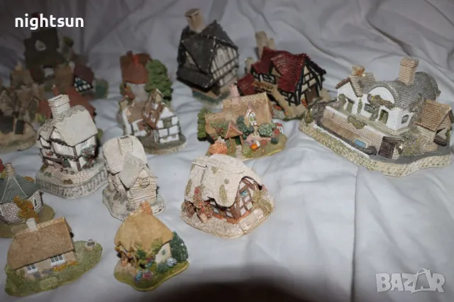 Прекрасна колекция ръчно изработени английски къщички David Winter, снимка 4 - Колекции - 48169822