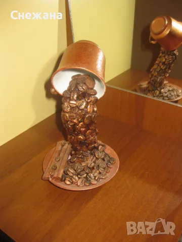 Красива декорация от чашка с кафе, снимка 3 - Антикварни и старинни предмети - 45857246