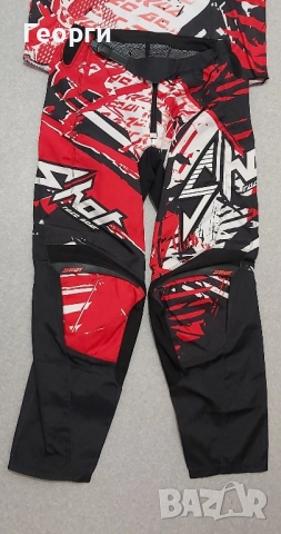 Екип и ръкавици за мотокрос Shot Race Gear M, снимка 2 - Аксесоари и консумативи - 52506821