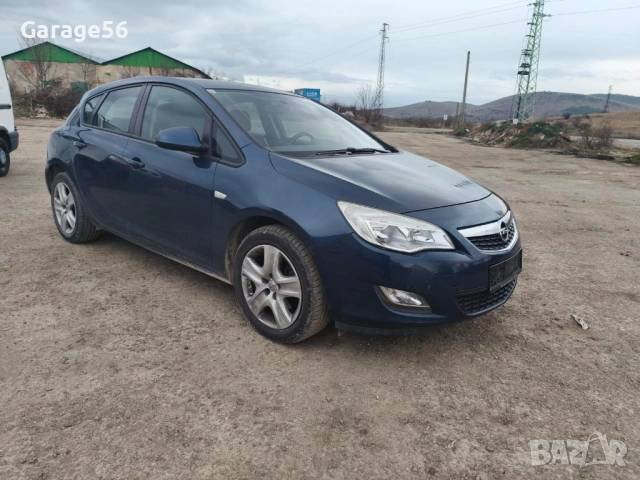 Opel Astra J 1.7 110, снимка 3 - Автомобили и джипове - 52566978