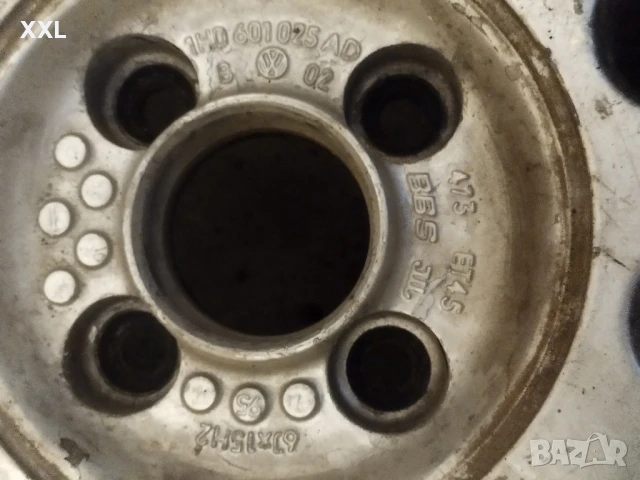 Джанти 15 голф3, снимка 5 - Гуми и джанти - 16259625