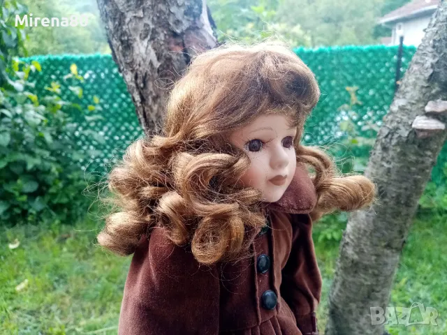 Колекционерска порцеланова кукла, снимка 6 - Колекции - 50414730