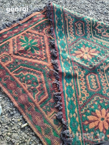 вълнен килим 2,20 х 2,40см, снимка 6 - Килими - 52709626