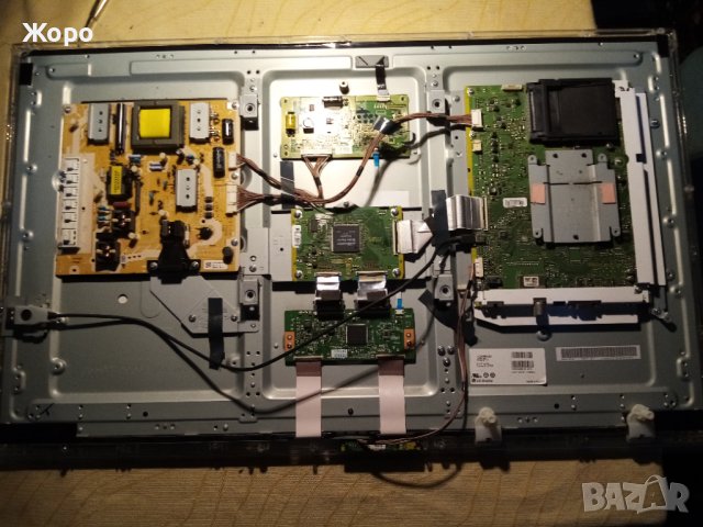 LCD Panasonic 32" TX-L32ET5EW на части, снимка 2 - Части и Платки - 43296477