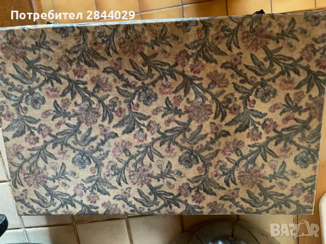 продавам комплект прибори за хранене 