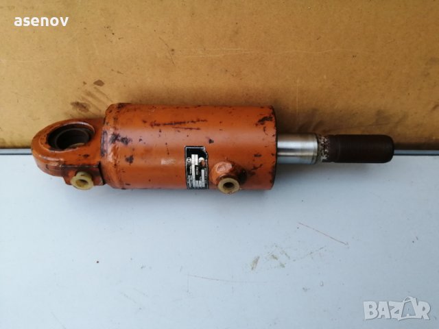 Хидравличен цилиндър 