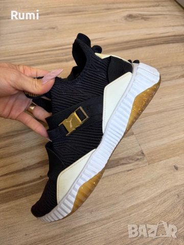 Оригинални шикозни дамски маратонки PumaDEFY MID VARISTY! 38,5 н, снимка 2 - Маратонки - 51228981