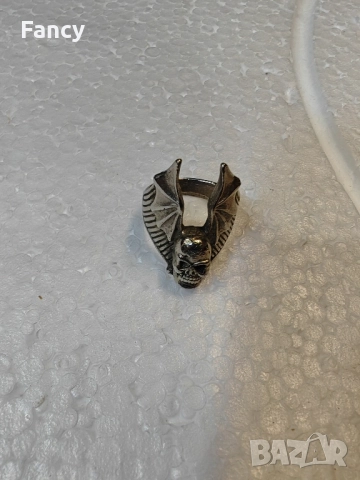 Рокерски пръстен от 80 те, снимка 3 - Антикварни и старинни предмети - 52080317