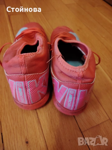 Продавам футболни обувки стоножки Nike , снимка 3 - Футбол - 53468097