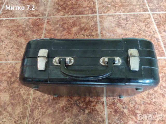 Стар руски грамофон " Концертньй " с бакелитен куфар, снимка 4 - Антикварни и старинни предмети - 50481266