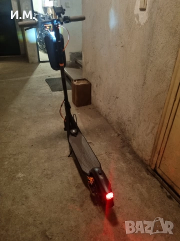 Segway Ninebot F40 тротинетка като нова, снимка 6 - Скутери и тротинетки - 51479951