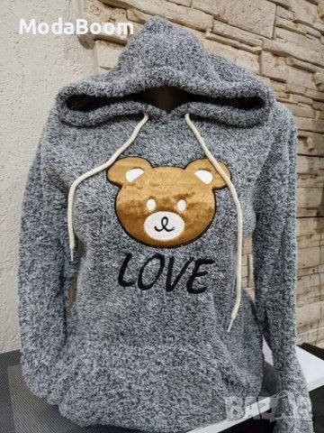 Меки и удобни худита 