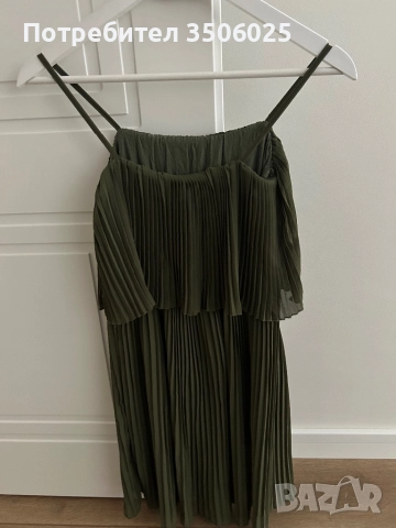 Продавам къса рокля 