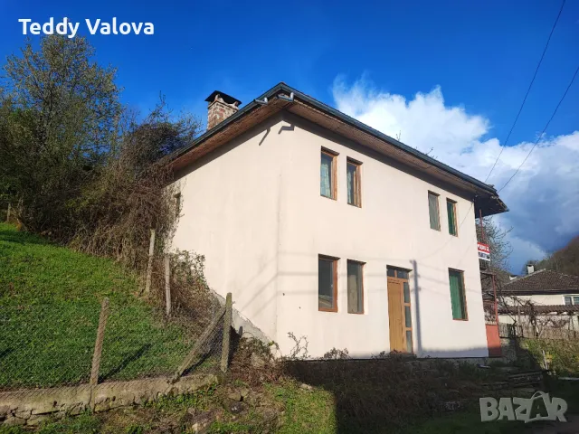 Продава се къща на екологично чисто място ~15км от Севлиево и Априлци, снимка 1