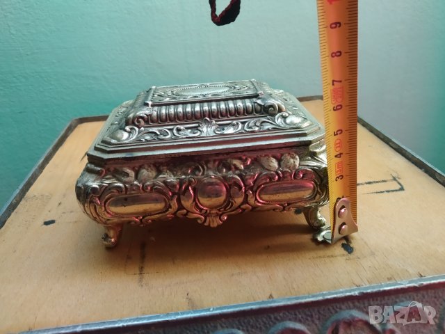 посребрена метална барокова кутия, снимка 2 - Други ценни предмети - 38297069