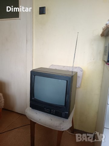 Телевизор Telefunken 30 инча, използван, снимка 2 - Телевизори - 37698377