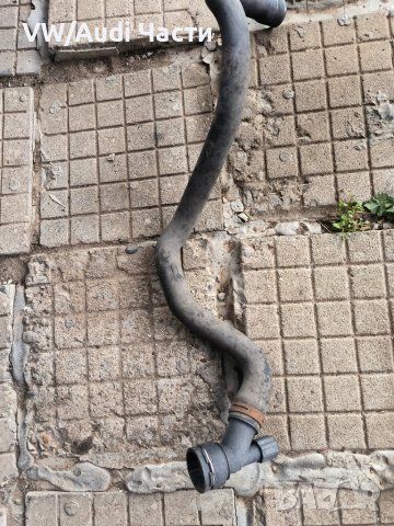 Маркуч радиатор антифриз за Голф 4 Ауди А3 Сеат Шкода Бора VW Golf 4 Audi A3 Seat Skoda 1J0122051, снимка 2 - Части - 42971093