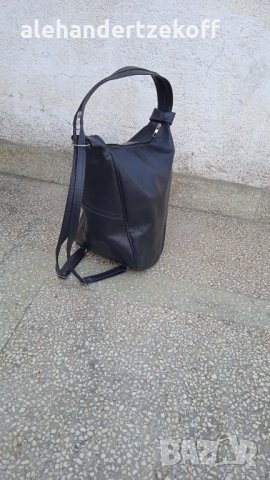 Дамска спортна чанта раничка